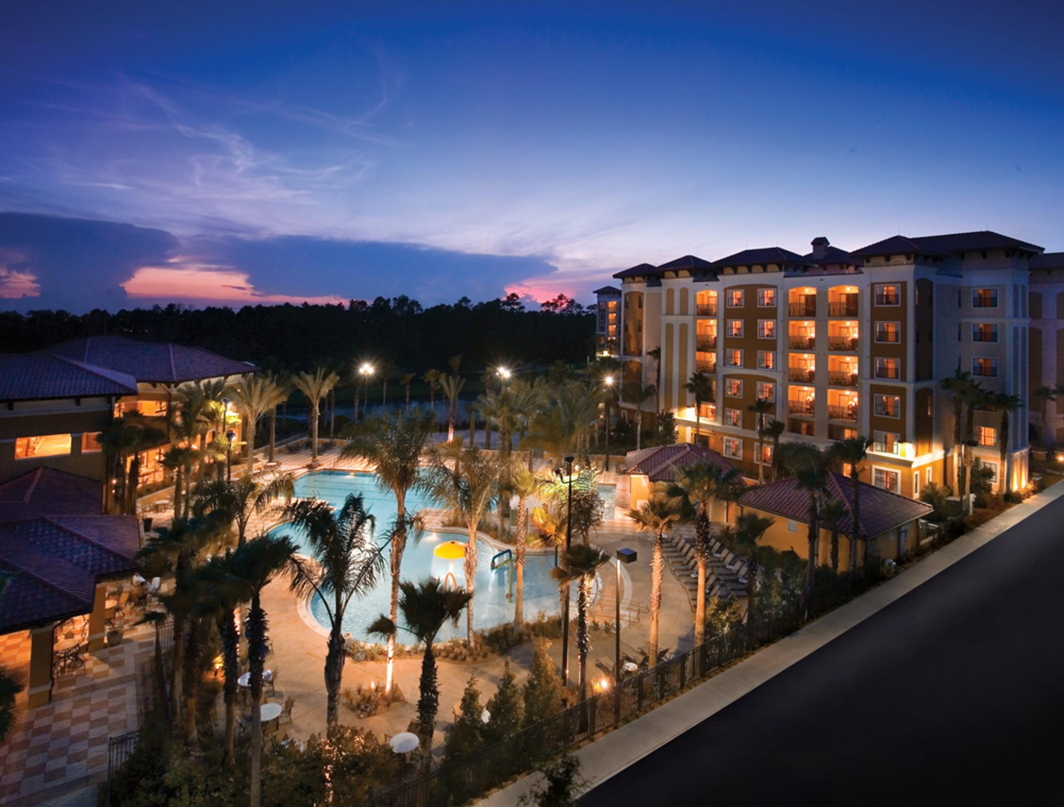 Floridays Orlando Two & Three Bed Rooms Condo Resort Exterior photo