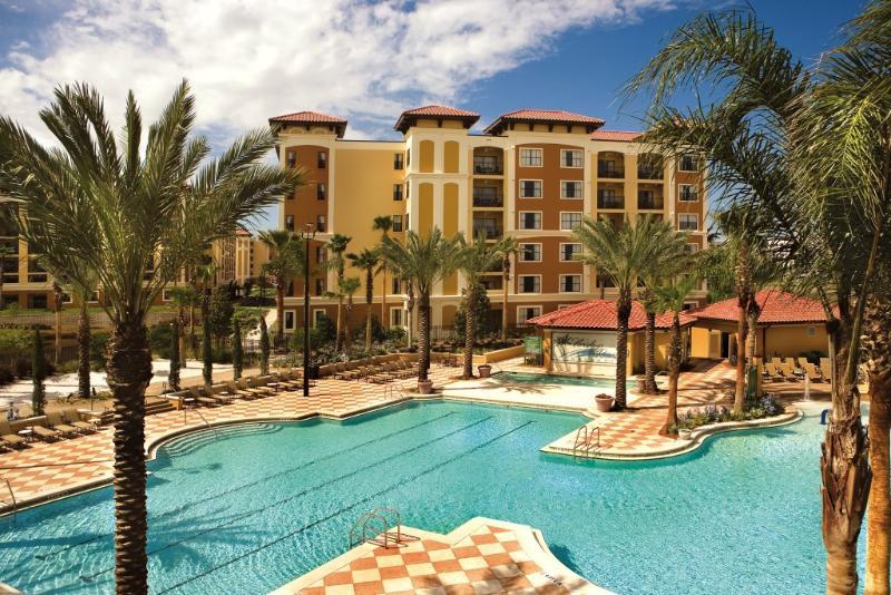 Floridays Orlando Two & Three Bed Rooms Condo Resort Exterior photo